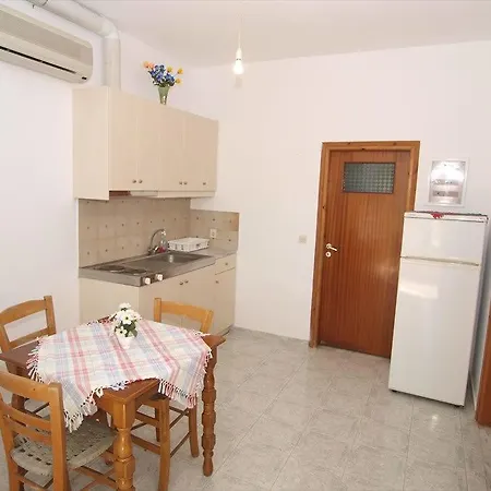 Apartment Ktima Goumenos *